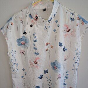 Emery Rose Women's Sleeveless Spring Blouse - Size XL